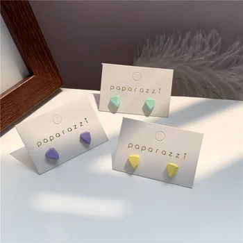 

Small Pure and Fresh and Irregular Stereoscopic Triangle Earrings Ultra Small Earrings Women Jewelry Geometric Trendy Push-back