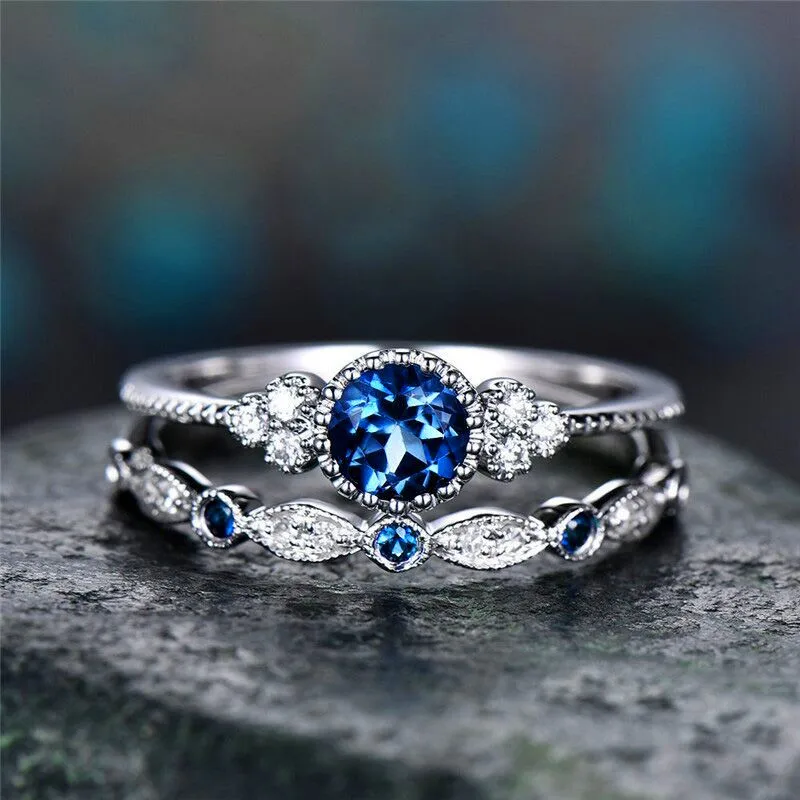 Dark Blue 2 шт./компл. кольца Новинка; роскошная женская обувь, расшитая зелеными синий камень кольца с настоящими Австрийскими кристаллами Для женщин серебряного цвета Цвет Свадебные Обручение, модное ювелирное изделие - Цвет основного камня: Dark Blue
