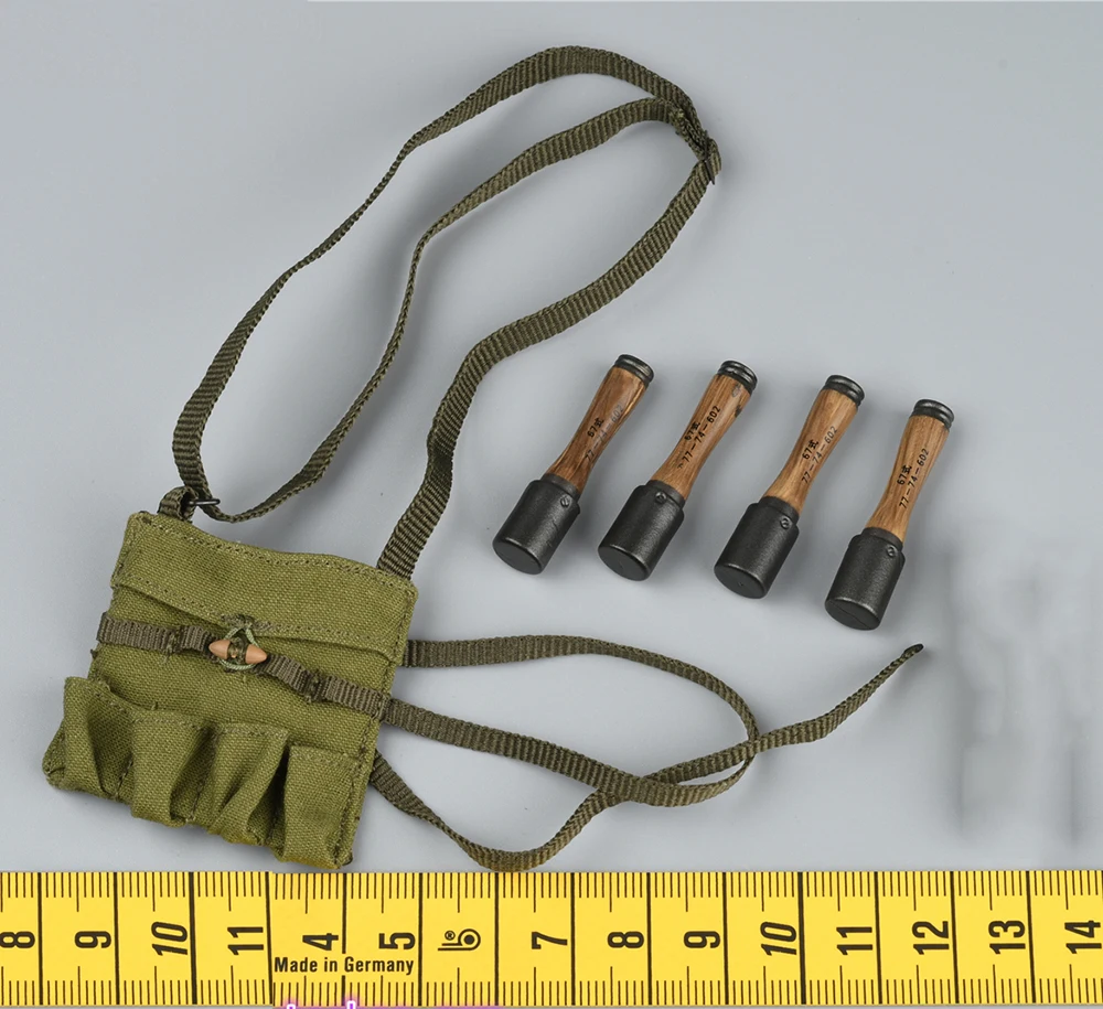 

1/6th Soldierstory Grenade Backpack Model Of Mini Times Toy SS123 Models For Usual 12 inch Doll Action Collectable