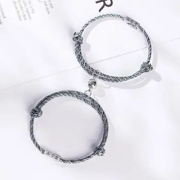 

Creative Magnet Attracts Each Other Couple Bracelet Dropshipping Link C6T6