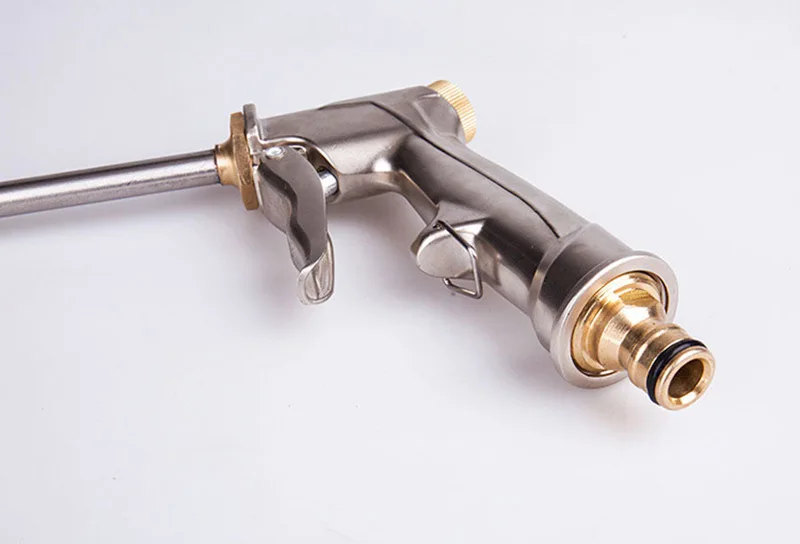 10955625765_816602305