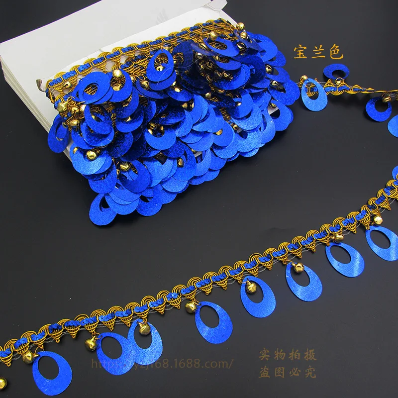 7403660131_2035600377