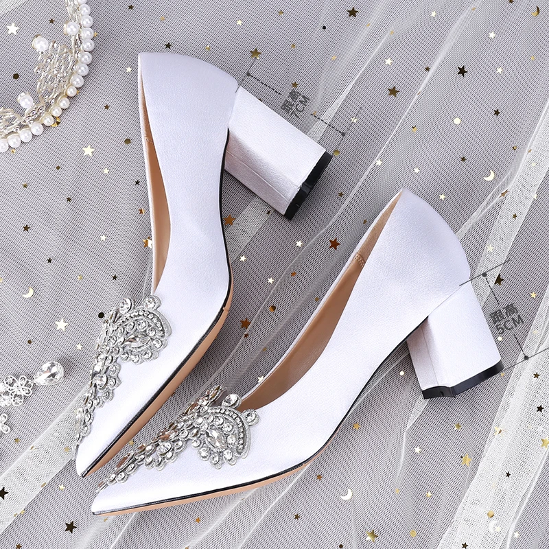 wedding dress heels