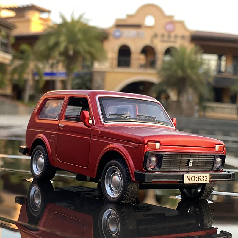 1:32 Lada Niva Classic Car Alloy Car 