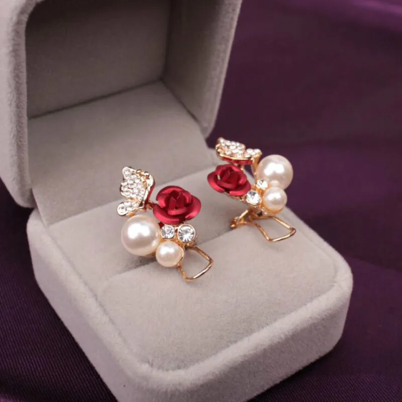 

2019 New Rose Shape Pearl Inset Crystal Zircon Butterfly Earring Fashionable Camellia Flower Ear Stud Women Simple Jewelry