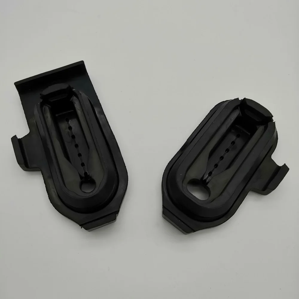 Rubber support 247 504 0300 247 504 0400 A2475040300/A2475040400 suitable for GLB GLA B200