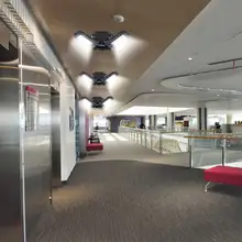 Светодиодный светильник для гаража с активированным движением деформированный светильник для гаража 6500K деформируемый светильник GQ999