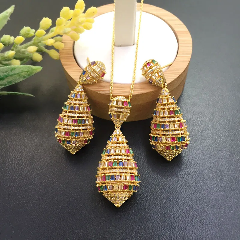 

Lanyika Jewelry Distinctive Awl Colour Zircon Micro inlay Necklace with Earrings for Banquet Luxury Best Gift