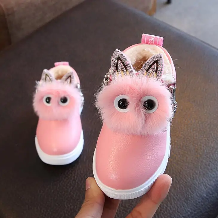 

2019 winter new children's cartoon boots girls snow boots boys cotton shoes plus velvet baby shoes boots Pink red