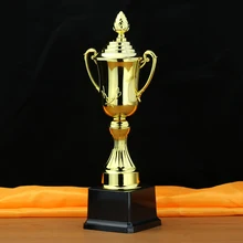 HB4037 Бесплатный индивидуальный пластиковый трофей позолоченный сувенир Cr награда Кубок пластиковый трофей, пластиковый трофей поставщиков и производителя
