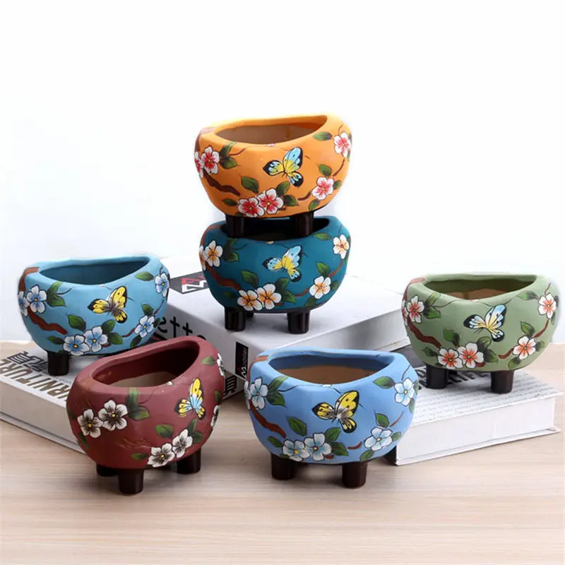 

Flowerpot flowerpots Ceramic pot planter ceramic planter Adding soil for planting in the balcony office