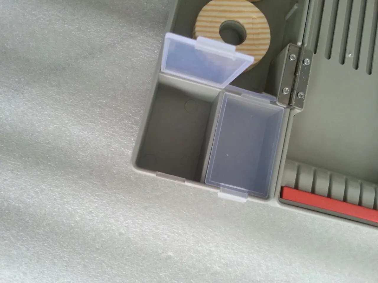 

Floating Box Faux Aluminum Box Multi-Purpose Floating Box Angling Supplies Fishing Gear