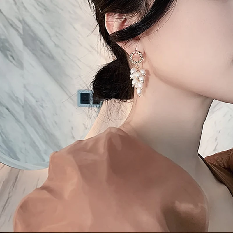 Dangle earrings,pearl earrings,drop earrings,crystal tassel earrings Elegant Leaf Circle Grape String Imitation Pearl Tassel Drop Earrings For Women Korean Pearl Beads Earring Party Wedding Jewelry