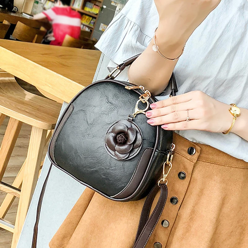 

Women's bag 2019 floral party bag ladies PU leather small shoulder Messenger bag ladies zipper retro mini round bag