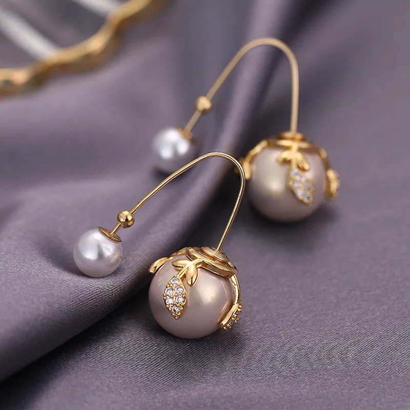 

Luxury cute rhinestone minimalist pearl fashion elegant earrings for women Bohemian style statement vintage female ear jewelry