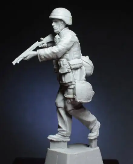 

1/35 Resin Kits US Soldier 1pc Style III Not assembled Uncolored
