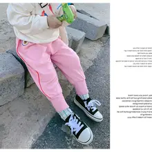 Fumei/ г., новая стильная осенняя одежда свободные спортивные штаны в Корейском стиле детские джинсы для девочек осенние штаны для малышей модный стиль