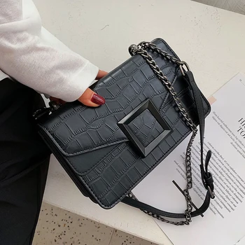 

DORANMI Leather Flap Bags For Women 2019 Metal Buckle Shoulder Bags Female Stone Pattern Messenger Crossbody Bag Bolso DJB863