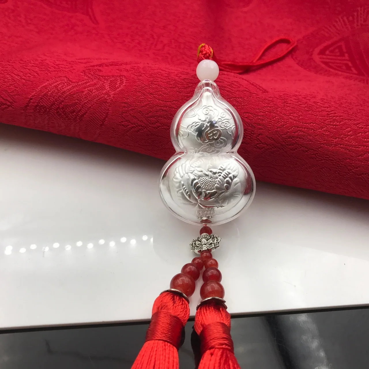 

Safeness yin hu lu Car Hanging Fine Silver Car Hanging Pure Silver 999 Fluke Life Insurance Sale Opener Gift
