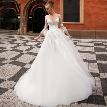 

Eightree Beach Boho Wedding Dresses Lace Appliques Long Puff Sleeve Bridal Dress V Neck Lace Princess Wedding Gowns