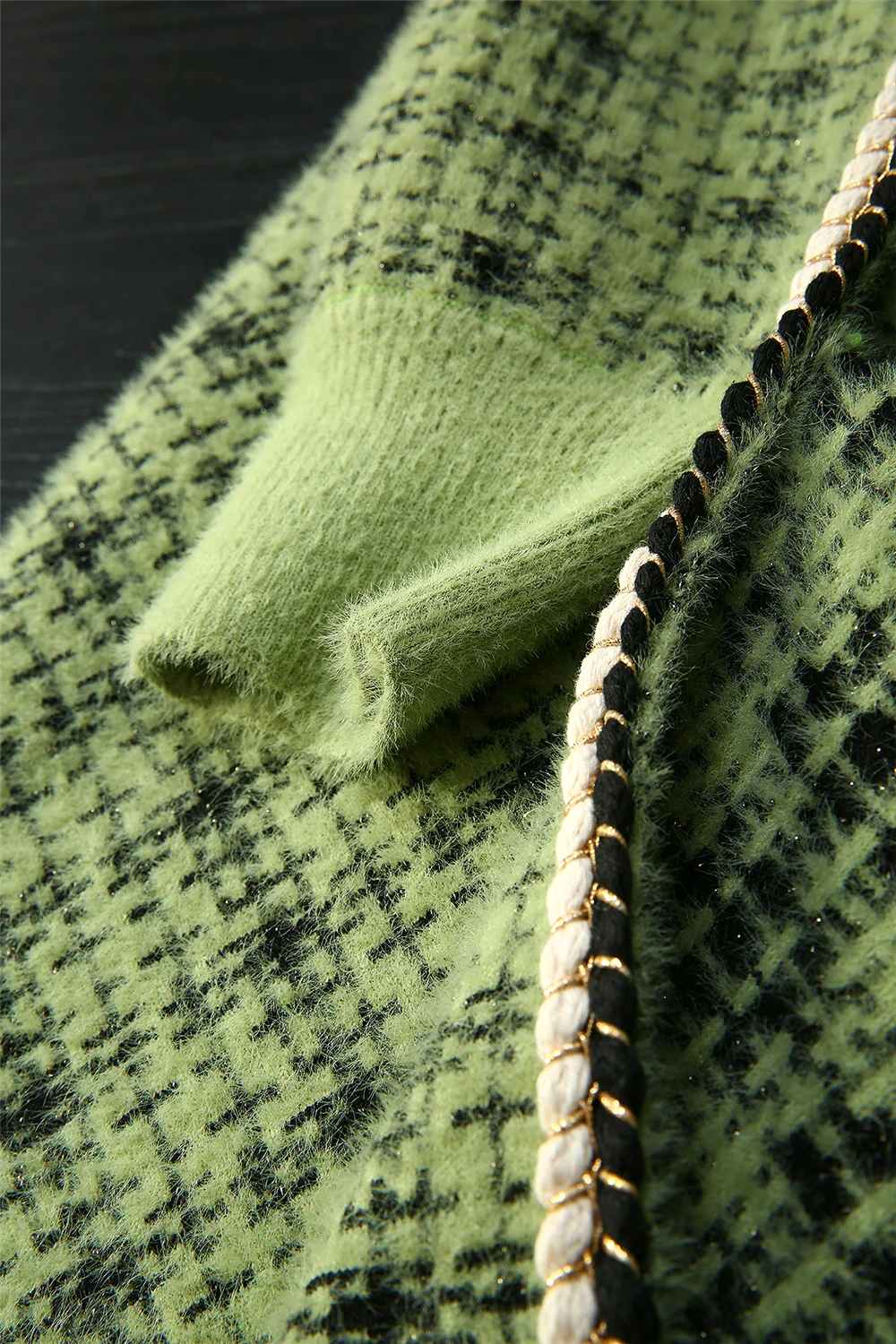 2019 Autumn Winter Woman Capes Fashion New Style Tassel Lattice Cape Coat 2019 Autumn Winter Woman Capes Fashion New Style Tassel Lattice Cape Coat