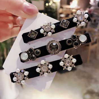 

Luxury Korean Baroque Retro Pearl Flower Women Girl Hair Clips Hairband Bobby Pin Barrette Hairpins Headdress Beauty Accessories