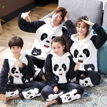 Зимняя семейная Пижама для родителей и детей; фланелевые пижамы для детей; утепленная плюшевая толстовка с капюшоном и длинными рукавами с изображением панды; домашняя одежда для мужчин и женщин