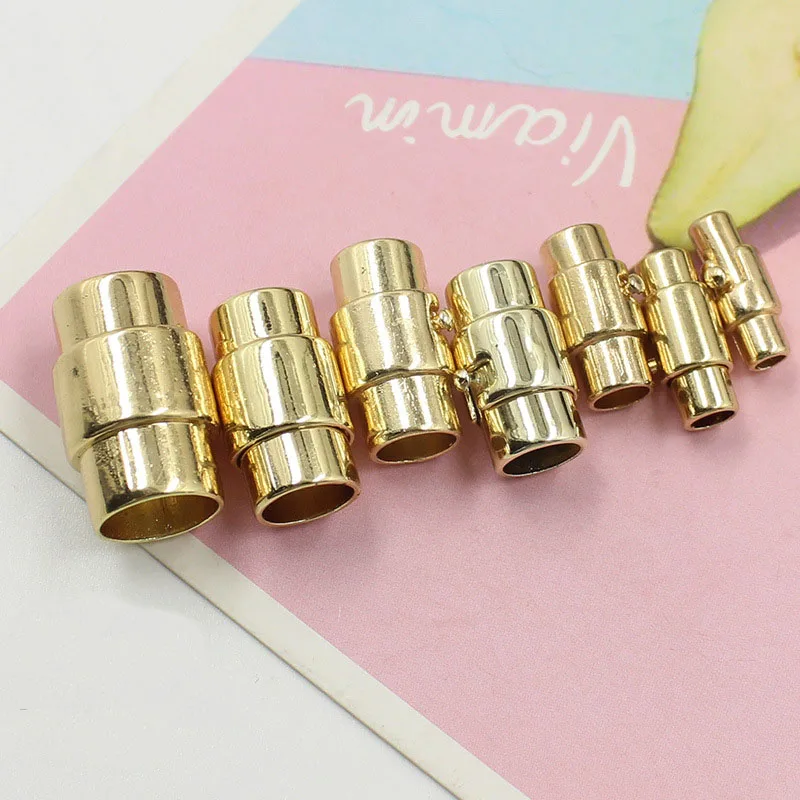 10779688881_1613893127