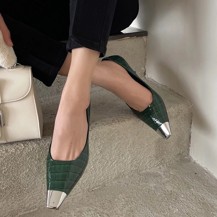 Zapatos de tacón cuadrado de hierro para mujer, tacones altos finos, color  verde, Vintage, para fiesta de graduación, a la moda|Zapatos de tacón de  mujer| - AliExpress