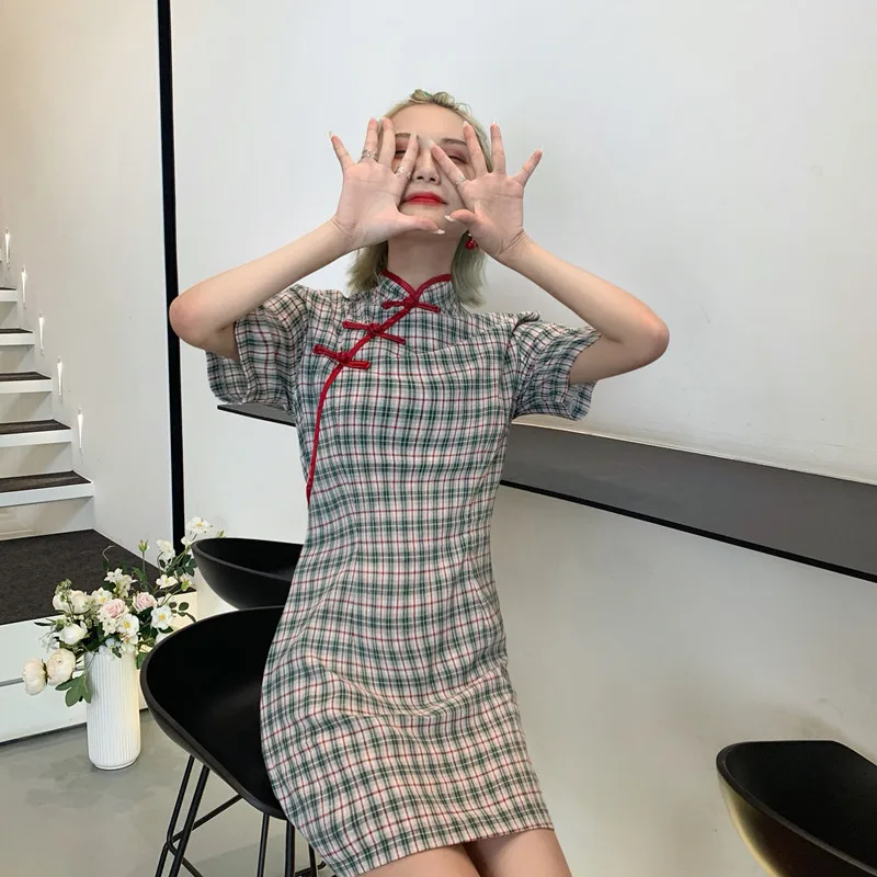 С открытыми плечами сексуальные оборки Cheongsam вышивка Кнопка плед тонкий урожай топ готика, Харадзюку уличная Женская короткая футболка