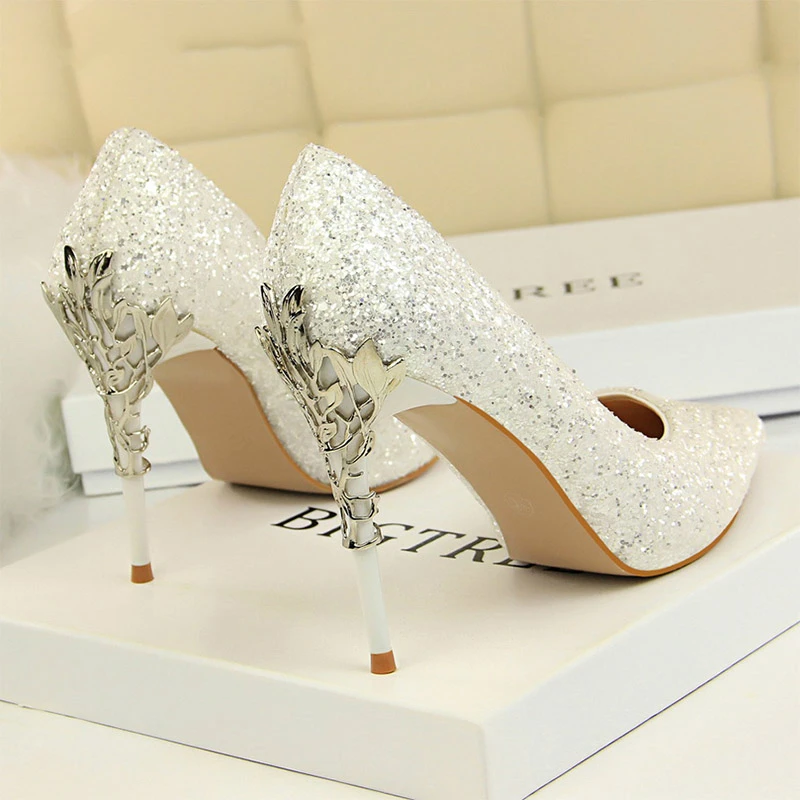 

2020 Newest Women Pumps High Thin Heel Metal Pointed Toe Shallow Sexy Ladies Bling Bridal Wedding Women Shoes White High Heels96