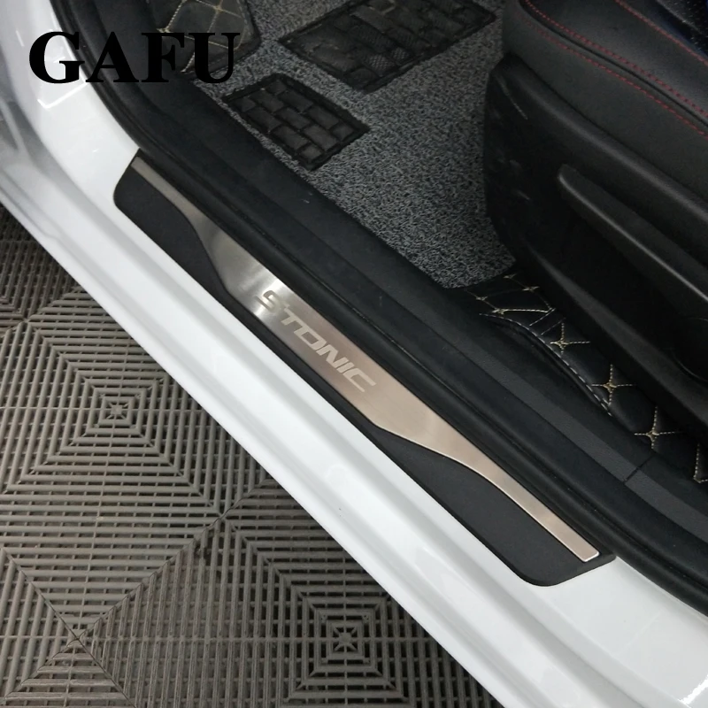 

For kia stonic 2018 2019 2020 Stainless Door Sills Kick Plates Protector Car Styling Accessories 4pcs