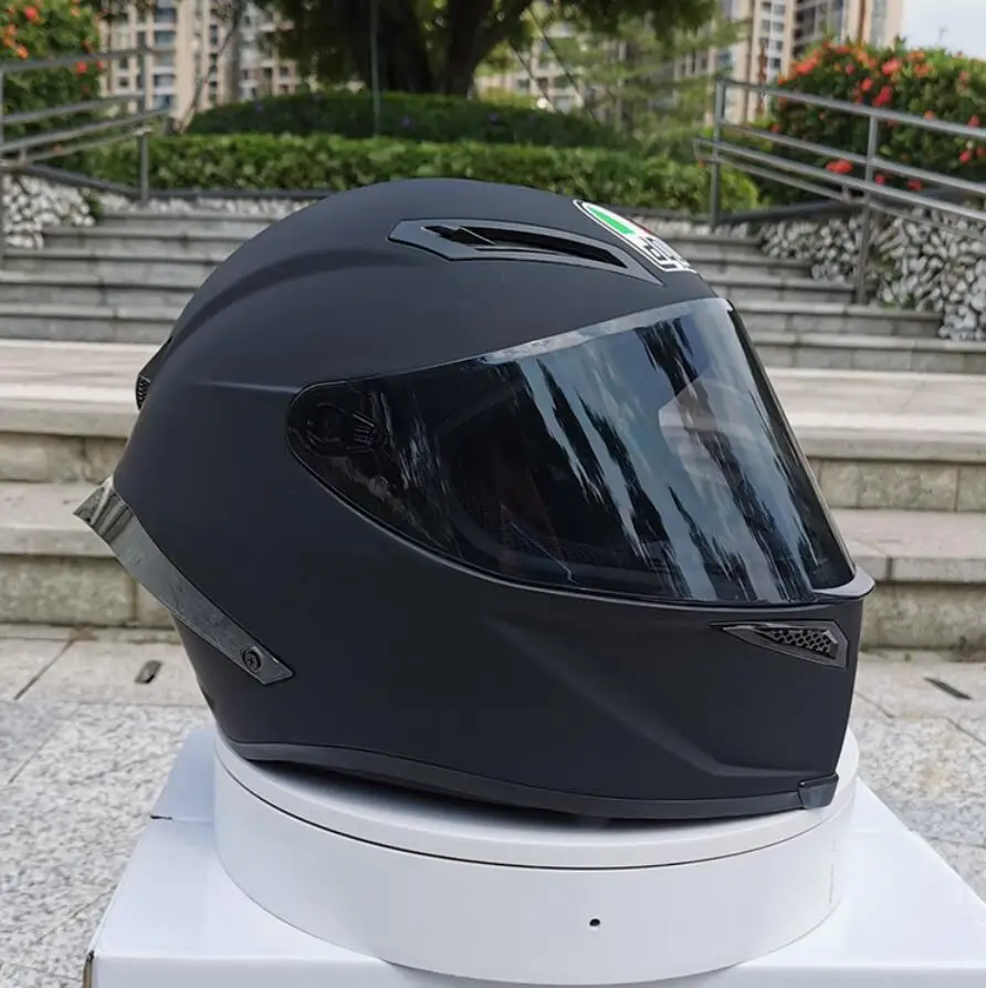 Новое поступление мото rcycle шлем унисекс полный шлем Зимний сезон безопасность черный шлем