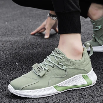 

2020 Men Shoes Sneakers Canvas shoes Slip On Fashion Breathable Casual Shoes Mens Flats Leisure Brand Shoes Men Chaussures Homme
