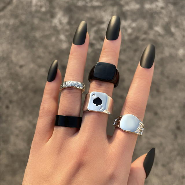 Gothic Heart Ring Set for Women Flame Pentagram Vintage Spades Ace Silver Plated Retro Charm Billiards Finger Jewelry