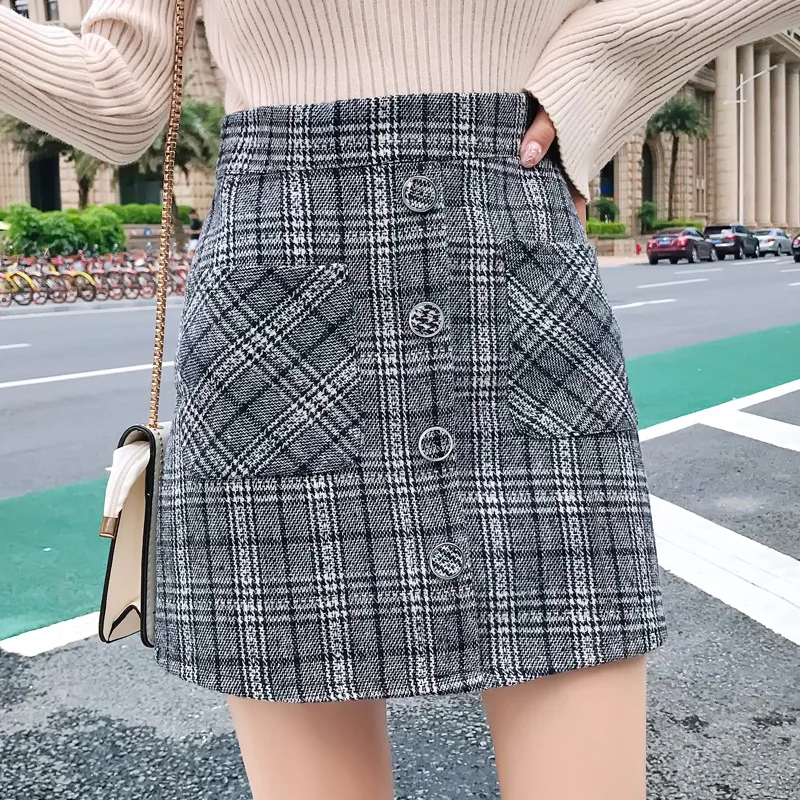 

Photo Shoot Woolen Plaid Short Skirt Women's High-waisted CHIC Korean-style A- line Skirt INS Fire of Skirt Have Safety Shorts