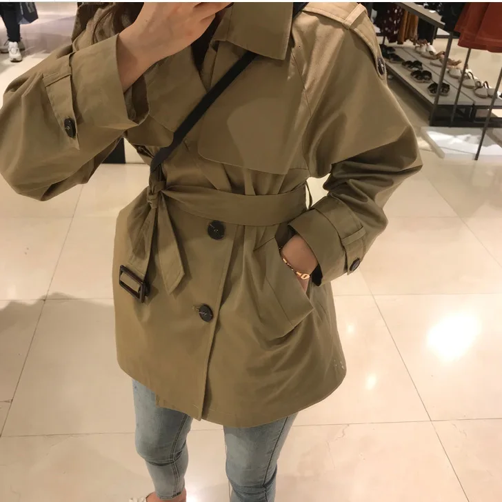 

2019 School Popular Woman Short Loose Coat