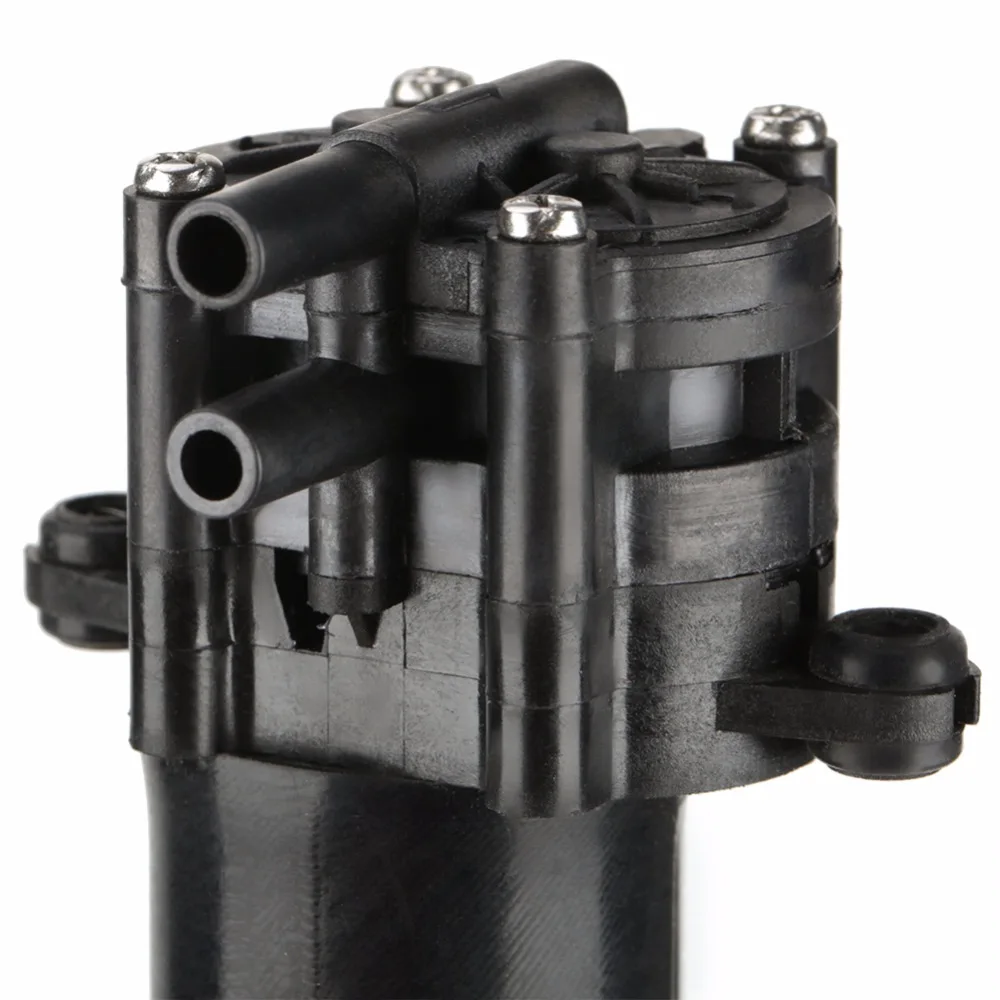 GS04093-7
