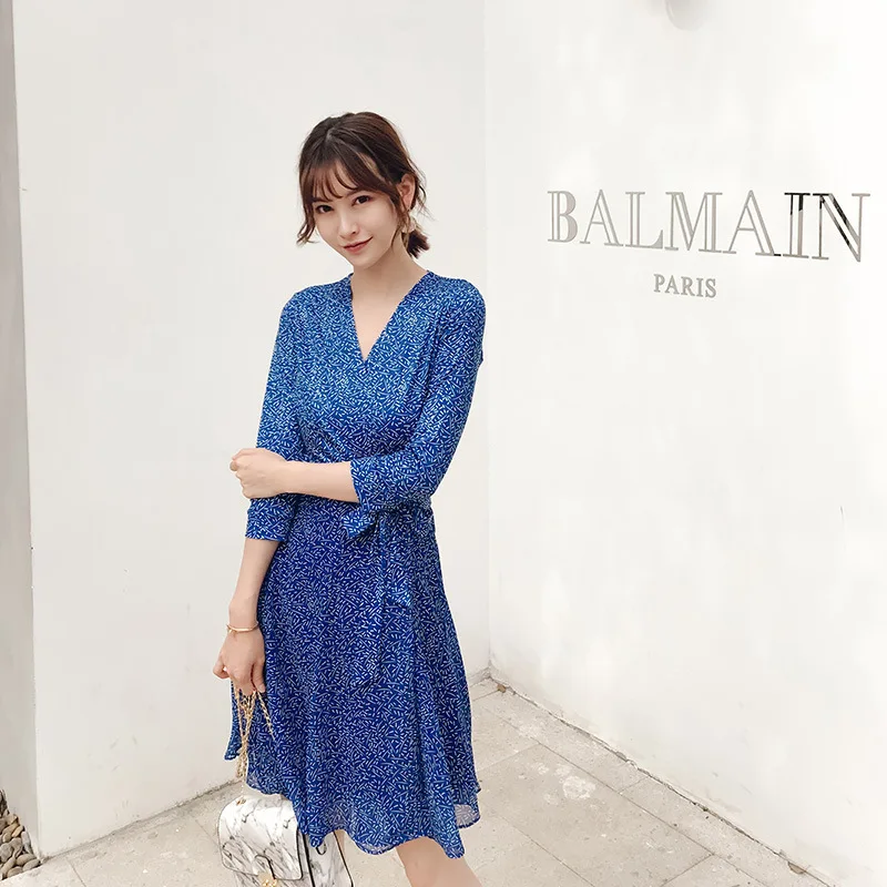 

Summer new ladies french blue floral dress V-neck slim printed high waist fashion wrapped girls dress