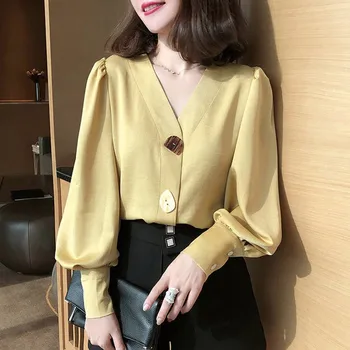 

Women Lantern Long Sleeve Blouse Sweet Fashion Big Button V-neck Shirts Ladies Casual Tops Blusas Mujer de Moda 2019