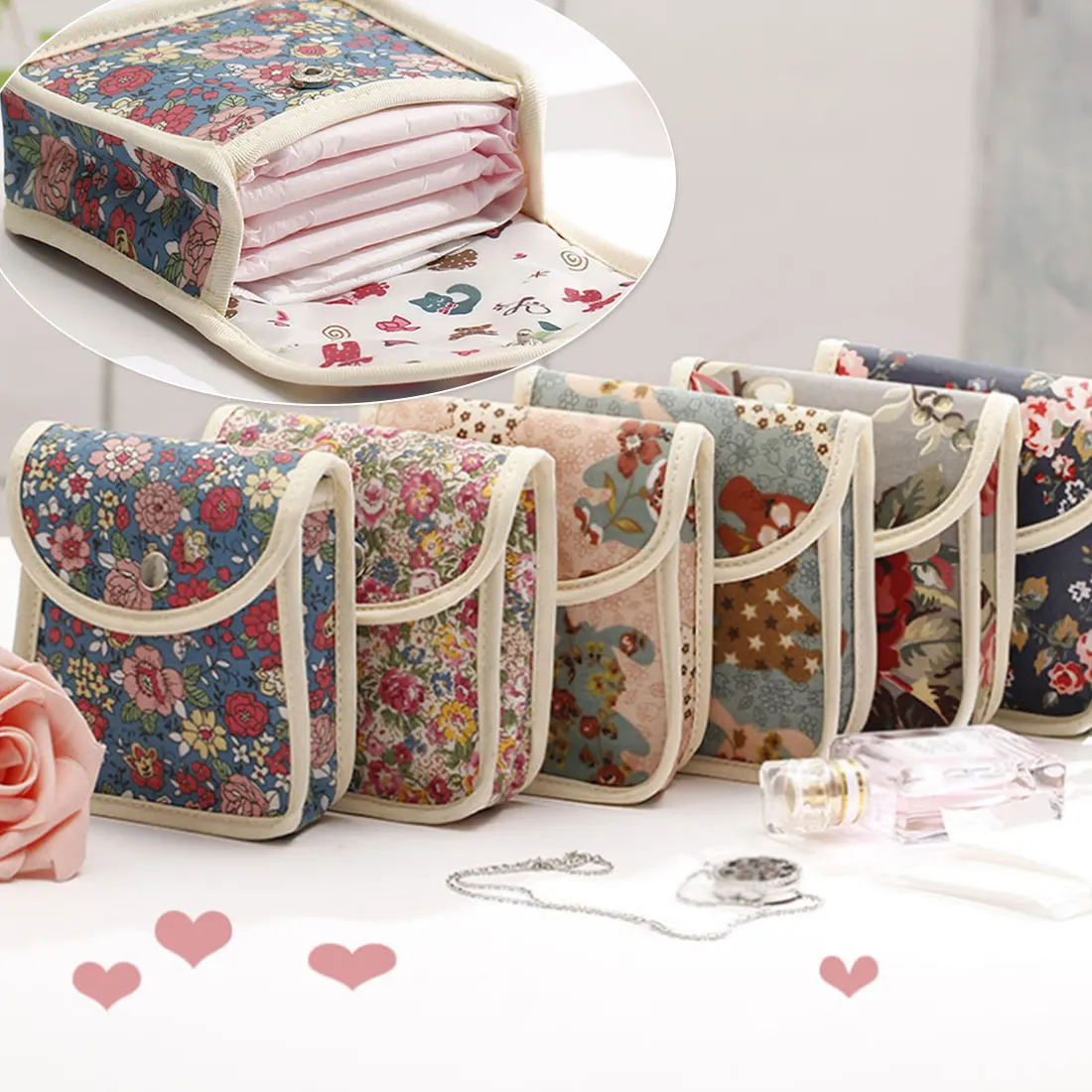 

Mountain Flower Reusable Bag for Cloth Pads Sanitary Pads Bags Wet Bag Napkin Also Can Be Makeup Bag Menstrual Makeup Tool