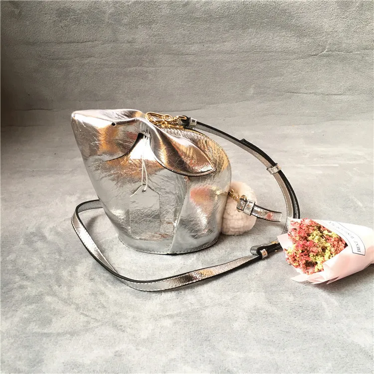 

2020 Rabbit Baotou Layer Cowhide Cute Soft Meng Single Shoulder Diagonal Genuine Leather Female Bag Chao