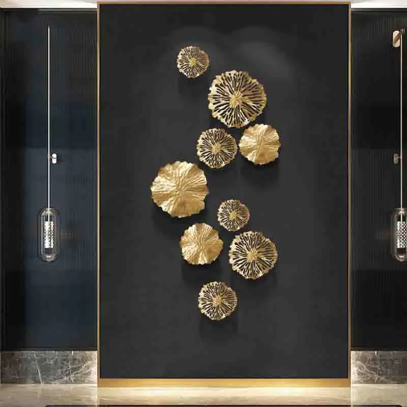 

Modern Wrought Iron Golden Lotus Leaves Wall Hanging Home Background Wall Sticker Crafts Hotel Club Lobby Wall Mural Decoration