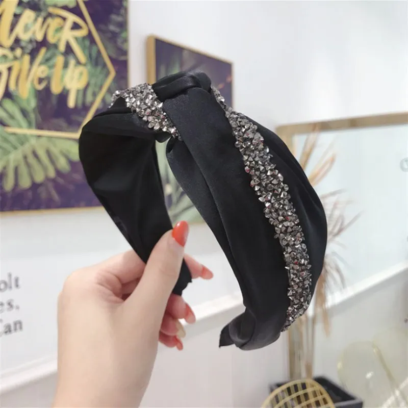 Черный Новые модные аксессуары для волос женские тканевые бриллианты волнистые кресты широкая боковая повязка на голову шарф-лента дикая Девичья повязка на голову - Цвет: Черный