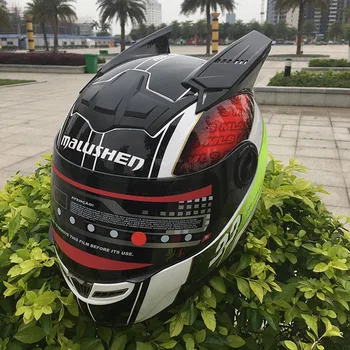 

Four Seasons Motorcycle helmet with horns new design MALUSHEN full face automobile race helmet Casco Dot certificate Men sa