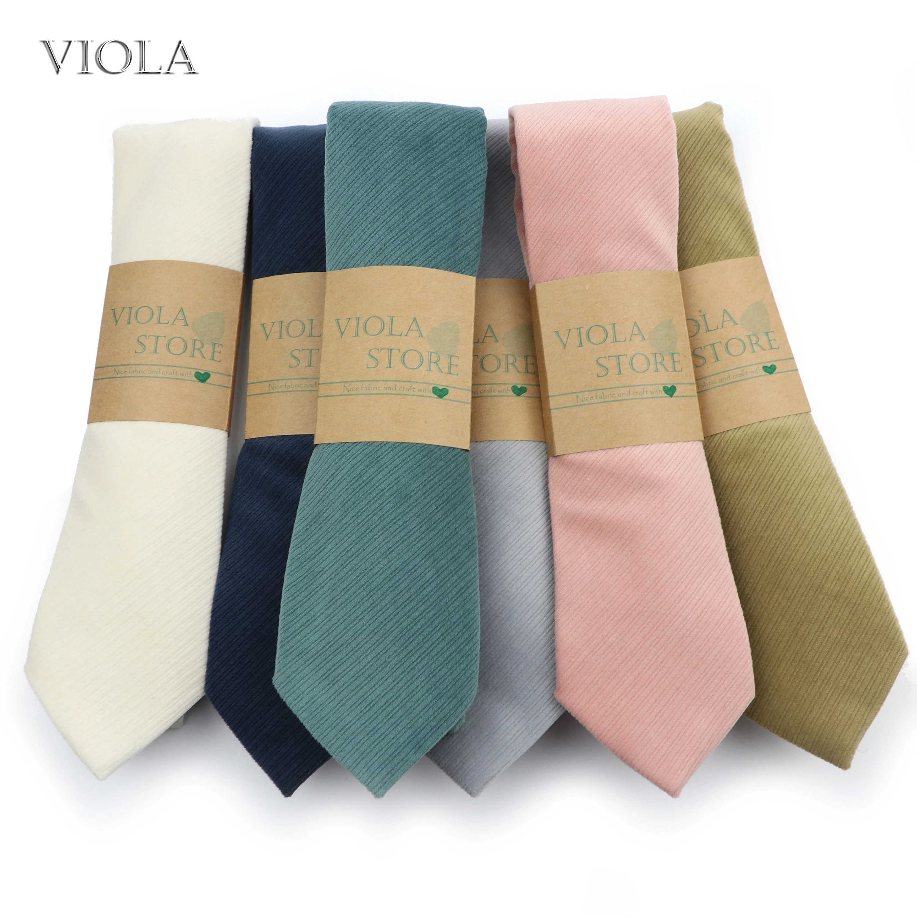 Make a Statement Pairing a Men's Blue Suit with a Pink Tie that Will