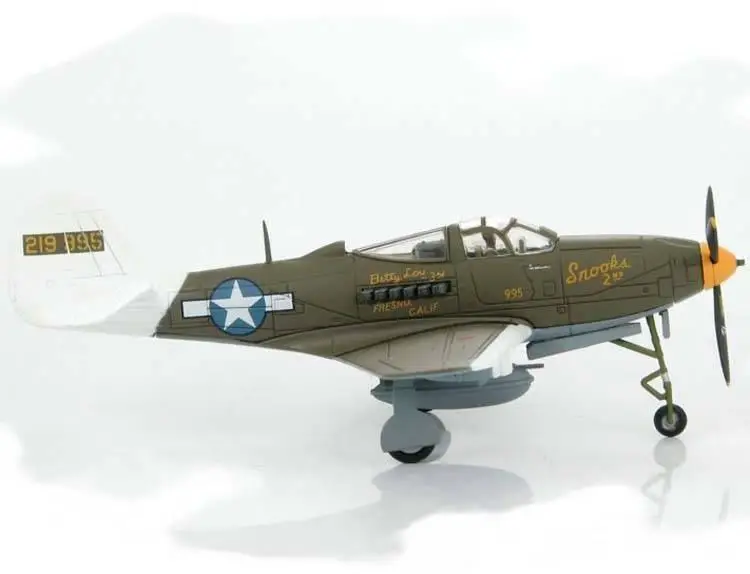 HM P-39Q Airacobra 71st TRS, 82nd TRG SWPA Lt Col William Shomo 1/72 литье под давлением