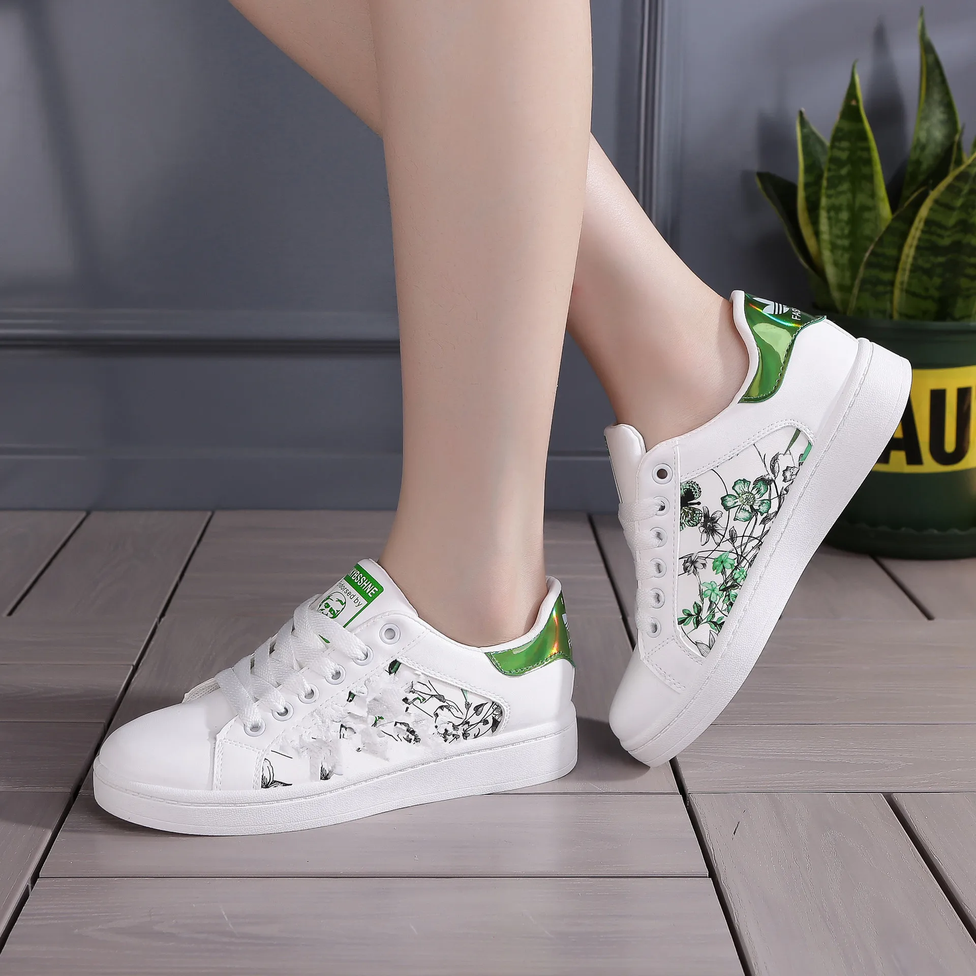 

New Korean Floral Casual Versatile White Shoes Low Top Flat Lace-up Students WOMEN'S Casual Shoes