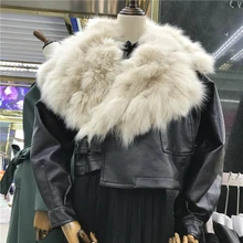 Женская куртка с натуральным мехом из искусственной кожи, зимняя короткая хлопковая куртка с воротником из лисьего меха