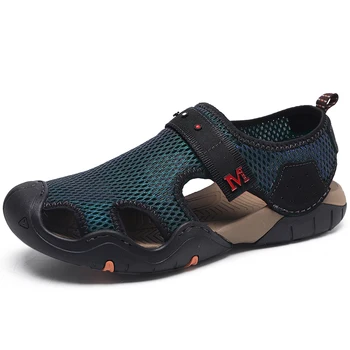 

New Breathable Mens Casual Water Shoes Summer Beach Sandals Man Flat Mesh Outdoor Slippers Male Swimming Footwear Sport Sneakers